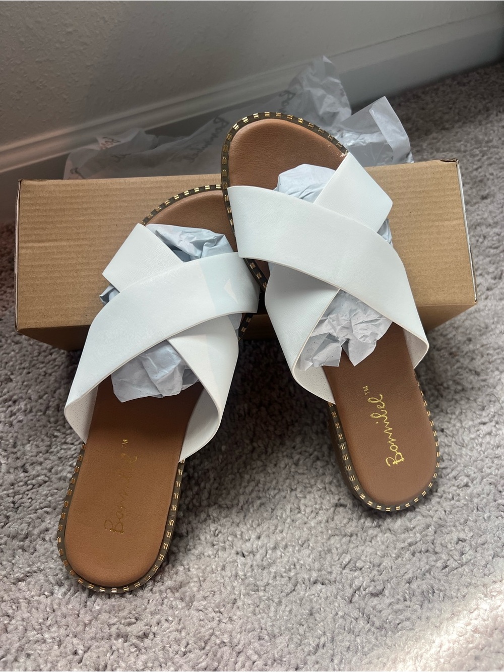NEW | Bonnibel White Crisscross Slide Sandals